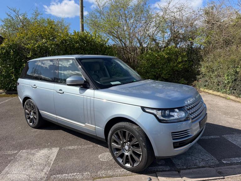 2013 Land Rover Range Rover 4.4 SDV8 Vogue SE 4dr Auto ESTATE DIESEL Automatic