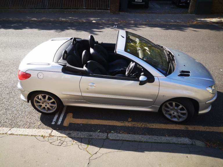 Peugeot, 206, Convertible, 2004, Manual, 1997 (cc), 2 doors