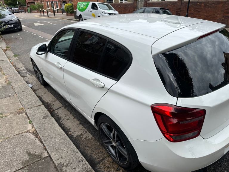 BMW, 1 SERIES, Hatchback, 2012, Manual, 1598 (cc), 5 doors