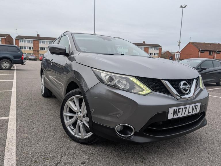 2017 Nissan Qashqai 1.2 DIG-T Tekna SUV 5dr Petrol Manual 2WD Euro 6 (s/s) (115