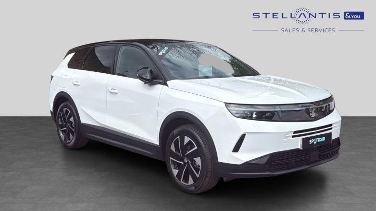 2025 Vauxhall Grandland 1.2 Ultimate SUV 5dr Petrol Hybrid e-DCT Euro 6 (s/s) (136 ps) SUV Hybrid...