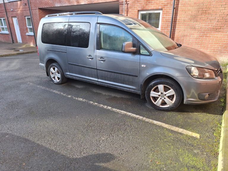 Volkswagen caddy maxi life 2014
