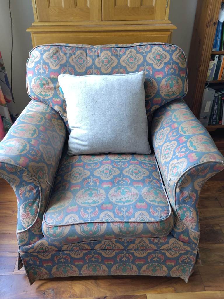 Comfortable Fabric Armchair – fair condition