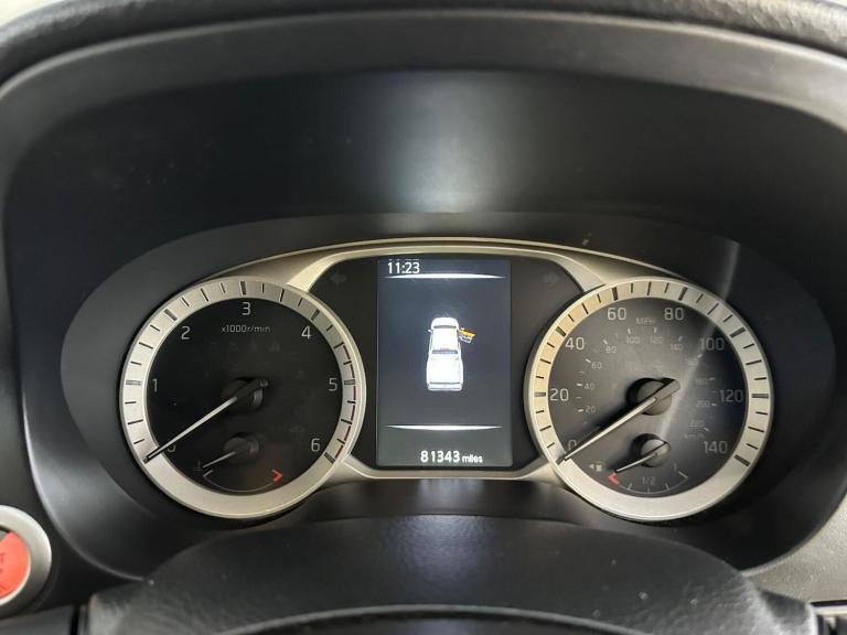 2018 Nissan Navara 2.3 dCi N-Guard Auto 4WD Euro 6 4dr PICK UP Diesel Automatic