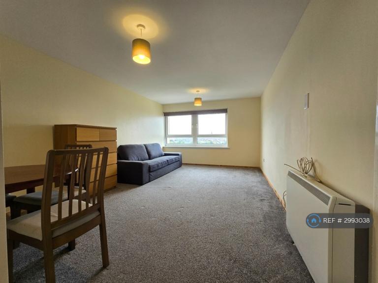 2 bedroom flat in Dobbies Loan Place, Glasgow, G4 (2 bed) (#2993038)