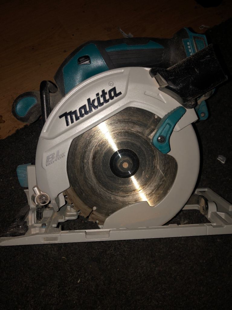 Makita 18v circular saw 