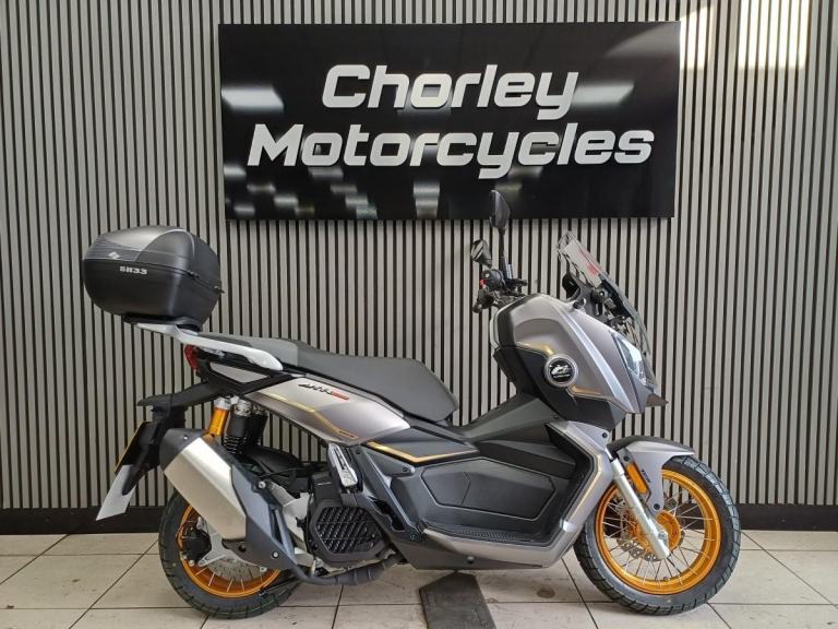 QJMotor ATR 125 Scooter    Brand new    2 year warranty    delivery arranged