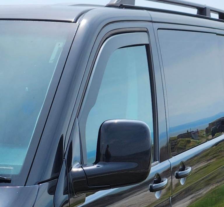 VW Transporter T5 Window Deflectors