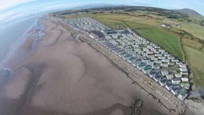 SEASIDE LUXURY STATIC CARAVAN FOR SALE - BARMOUTH SUNNY SANDS