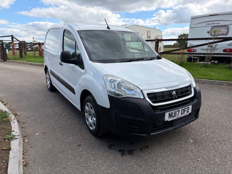 2017 Peugeot Partner 1.6 BlueHDi 854 Professional Panel Van 5dr Diesel Manual
