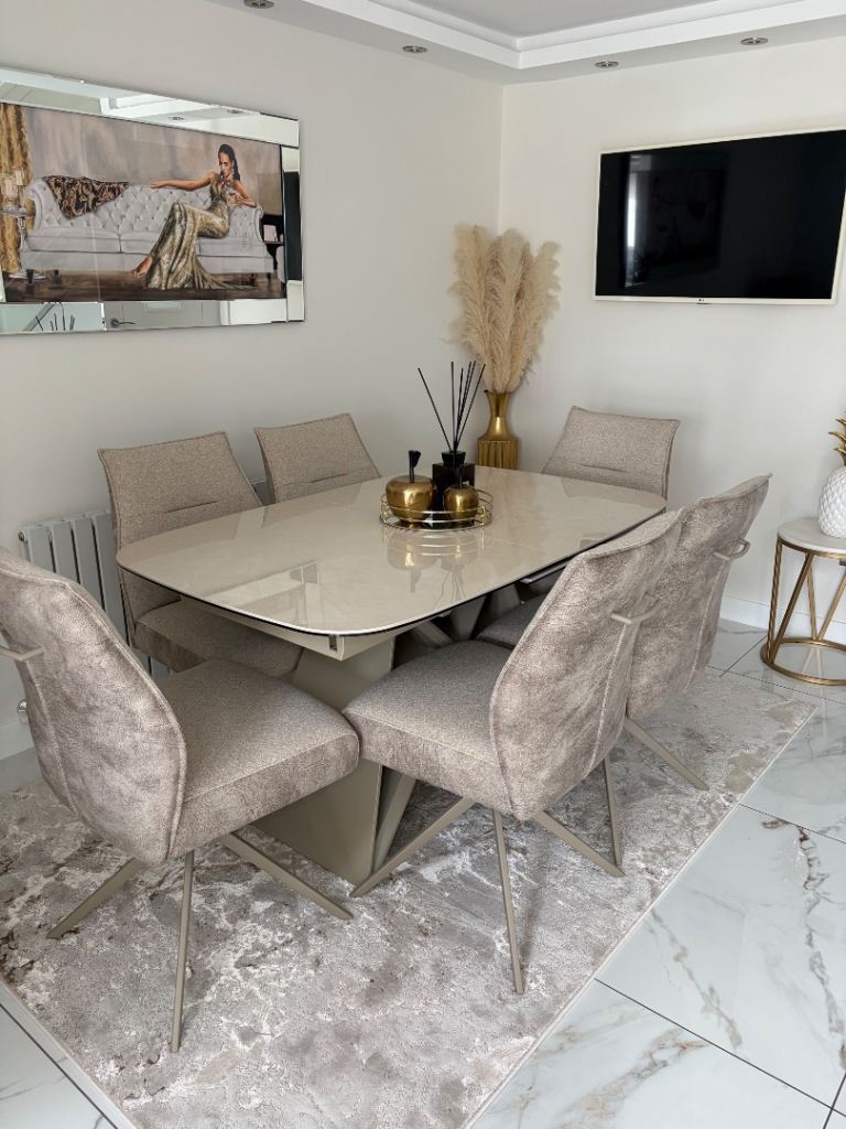 Furniture Village Mirage Extending Dining Table and 6 Chairs