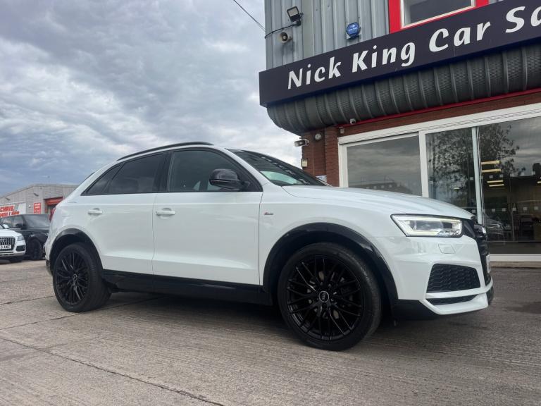 2018 Audi Q3 1.4T FSI Black Edition 5dr ++ TECH PK / NAV / BOSE / ULEZ / AUDI HISTORY ++ ESTATE P...