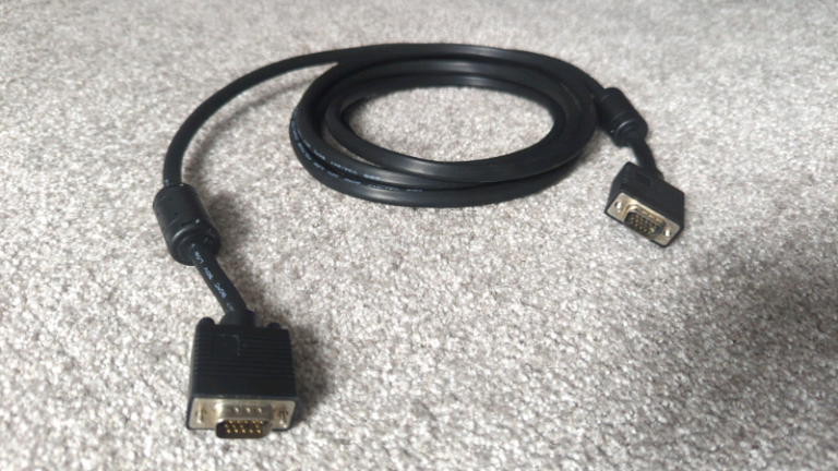VGA male-male monitor cable