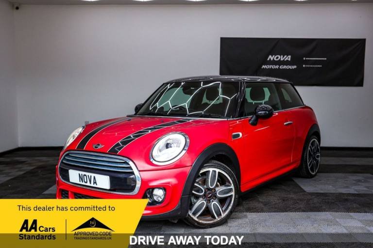 2015 MINI Hatch 1.5 Cooper Hatchback 3dr Petrol Manual Euro 6 (s/s) (136 ps) Hatchback Petrol Manual