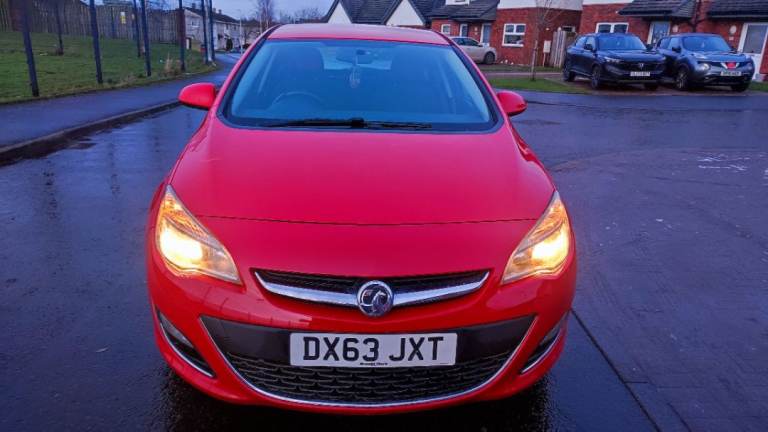 Vauxhall, ASTRA, Hatchback, 2013, Manual, 1956 (cc), 5 doors