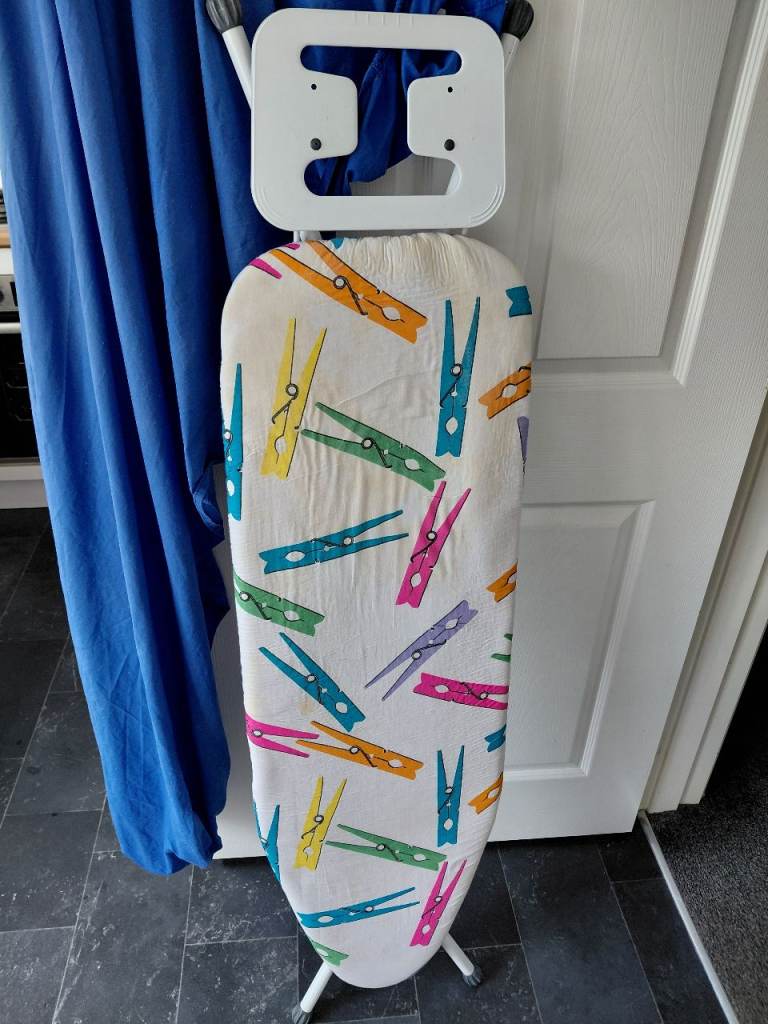 Free ironing board 