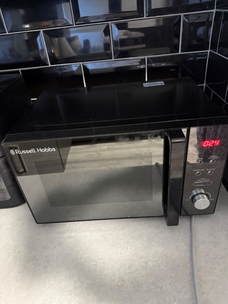 Russell Hobbs Black Microwave Oven – Good Condition