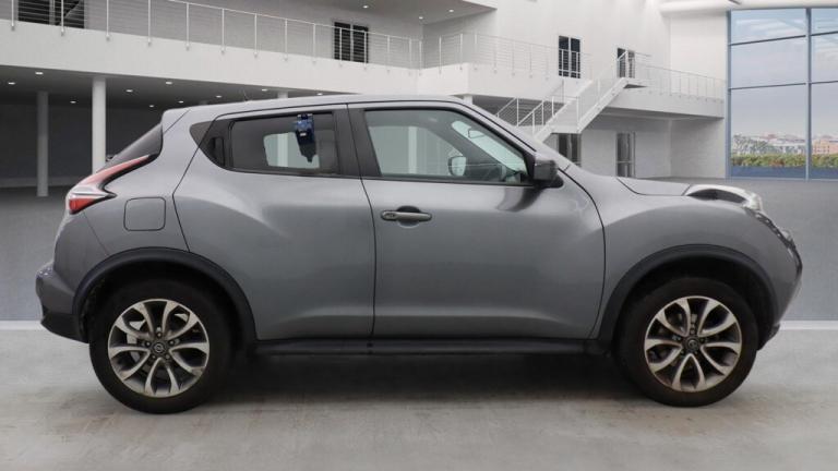 2019 Nissan Juke 1.6 [112] Tekna 5dr ++ BOSE / 1 OWNER / NAV / LEATHER ++ HATCHBACK Petrol Manual