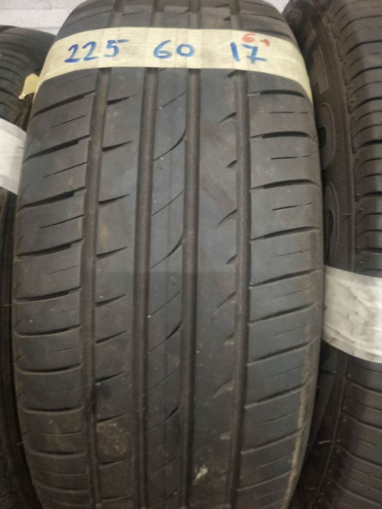 Tyres 225 60 17