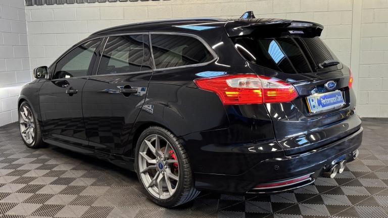 FORD FOCUS 2.0 T EcoBoost ST-3 Black Manual Petrol 2013