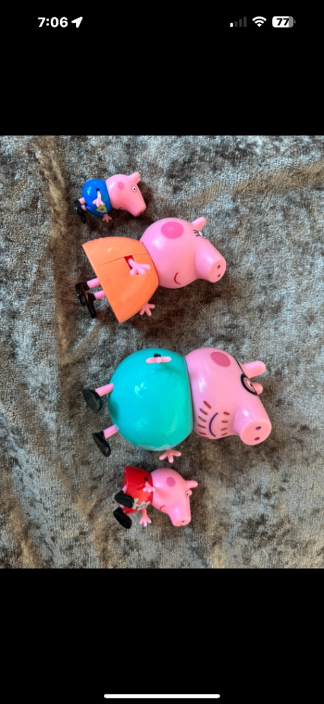 Peppa pig family figures 