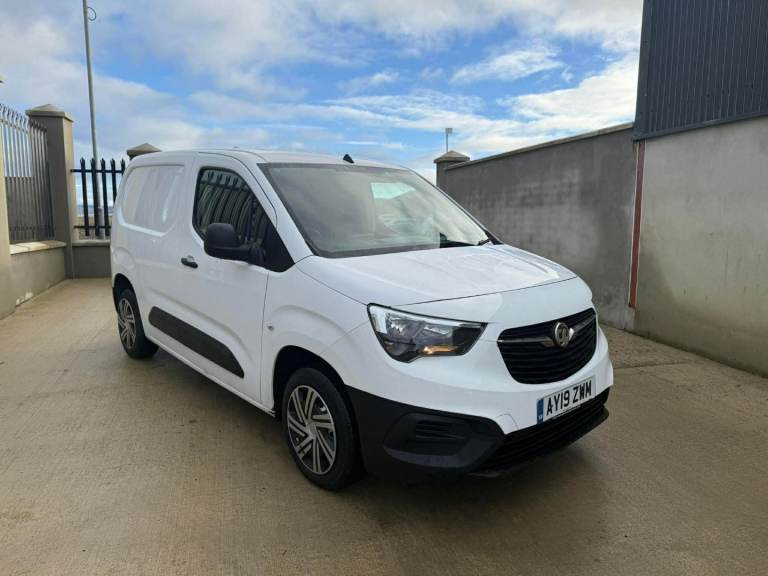 2019 Vauxhall combo 1.6 engine no vat 
