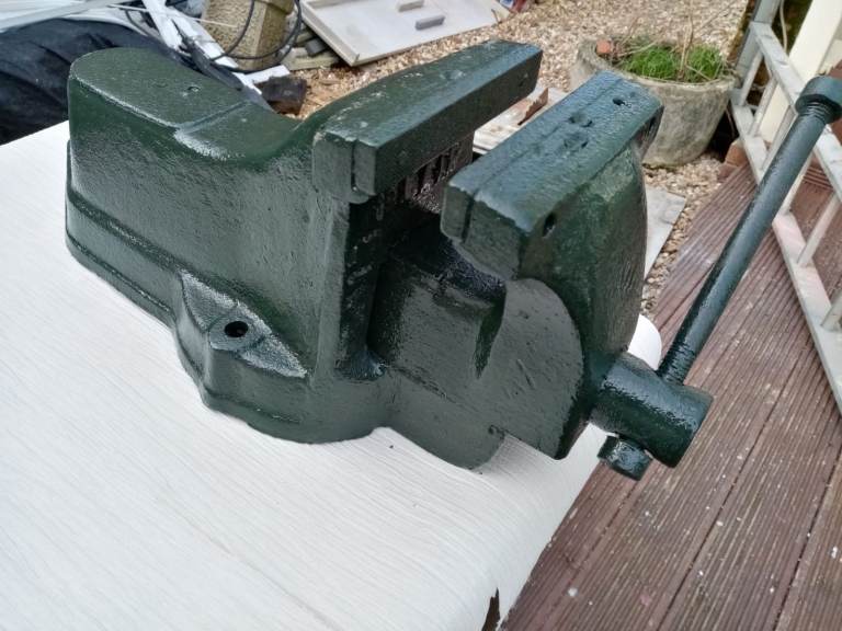 Engineering vice