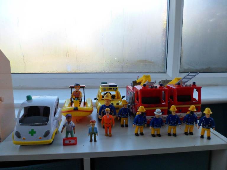 Fireman Sam Figures/Vehicles/Building.