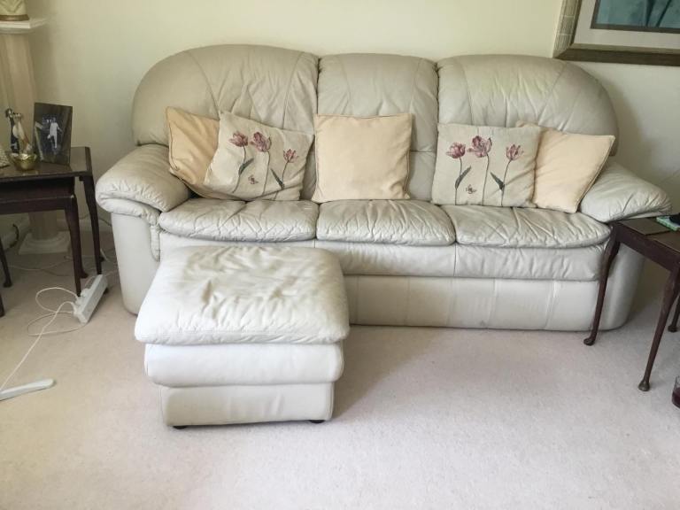 2, and 3 seater sofas leather used. 