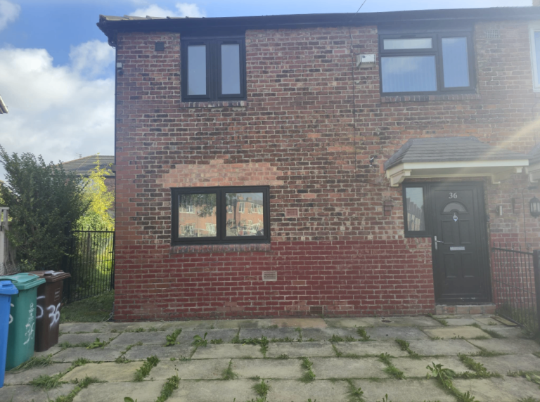3 Bed House to Rent in M18, Manchester – Company Lets Considered