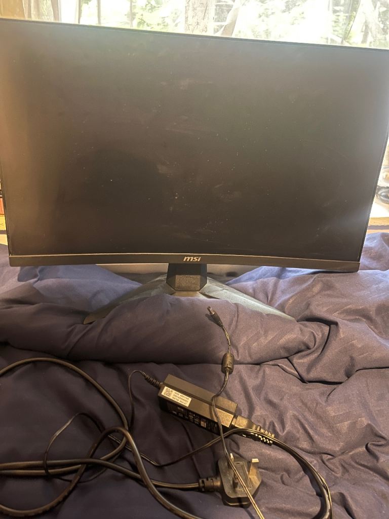 MSI 24-inch Curved Gaming Monitor – 180Hz Refresh Rate