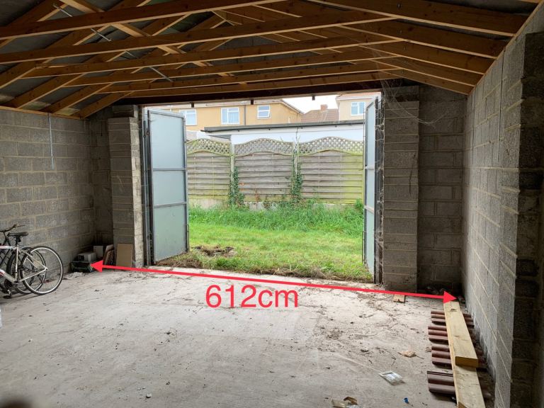Large double garage to rent in Filton