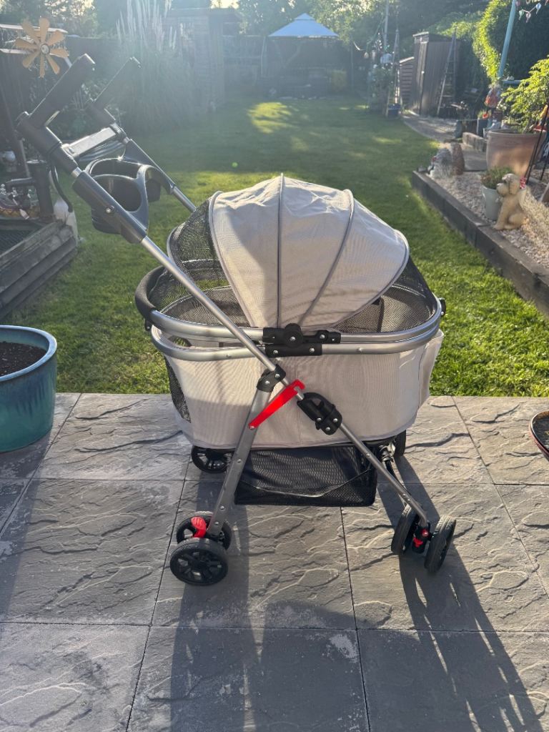 Foldable pet stroller/ pushchair 