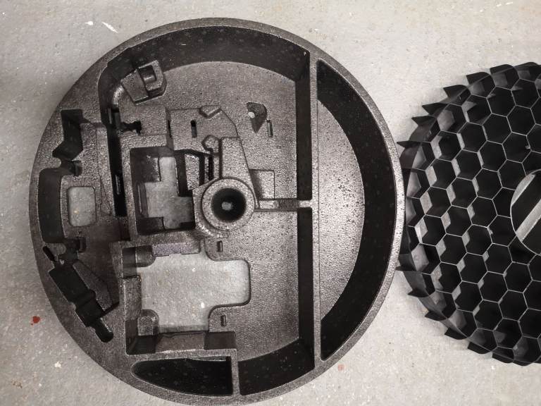 Vauxhall Opel Spare Wheel Well Insert/Tool Box Filler GM13196673 Styrofoam 13196672 Tigra B, Corsa C