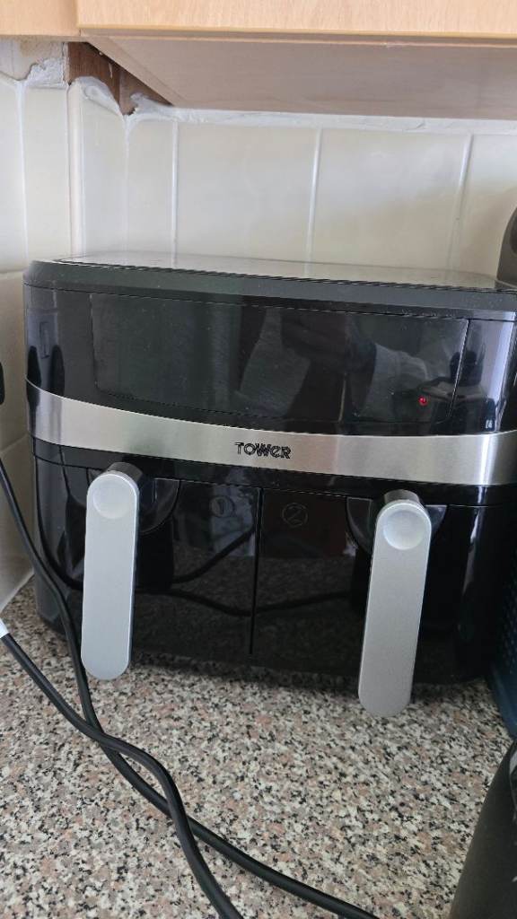 Tower Dual Basket Air Fryer - Black, Good Condition