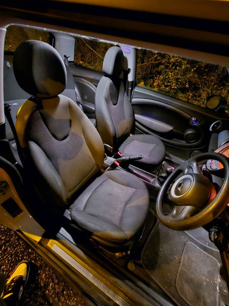 Mini One 1.4 Manual **FRESH MOT GREAT EXAMPLE**