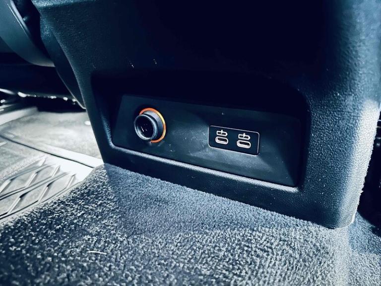 2024 BMW XM 50e SUV HYBRID Automatic