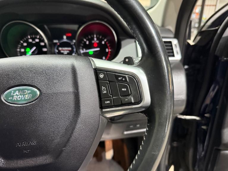 2016 Land Rover Discovery Sport 2.0 TD4 HSE Luxury SUV 5dr Diesel Auto 4WD Euro