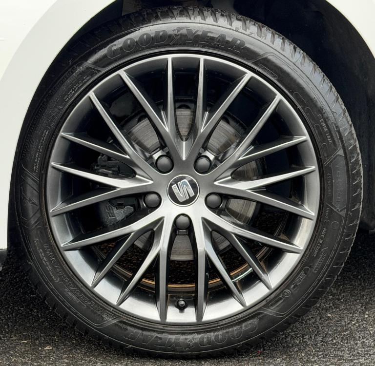 2018 SEAT Leon 1.2 TSI SE Dynamic Technology 5dr HATCHBACK PETROL Manual