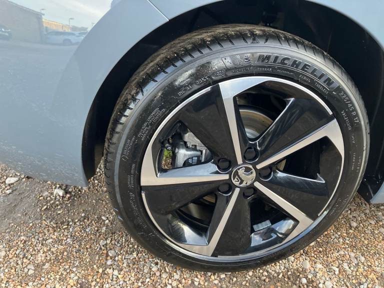 2025 Vauxhall Astra 1.2 Turbo 130 Griffin 5dr Hatchback Manual