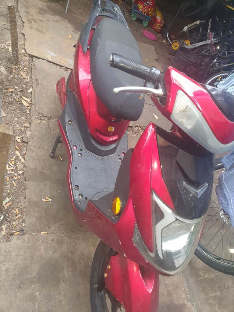 Red Electric Scooter - Good Condition