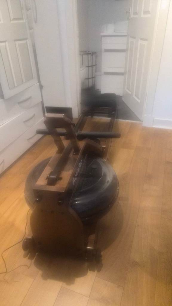 WaterRower Wooden Rowing Machine – Brown, Good Condition