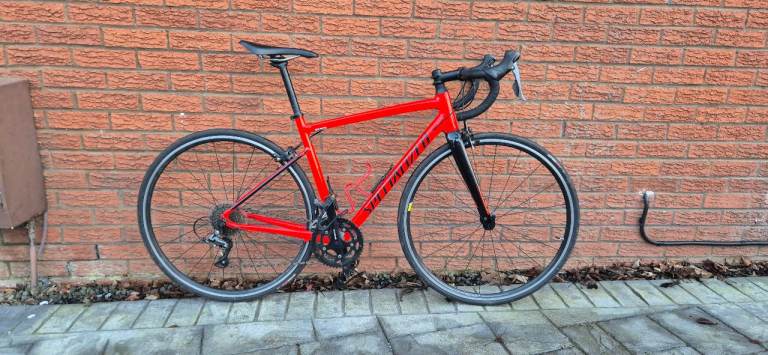 UPDATED PRICE - Specialized Allez, Mens 52