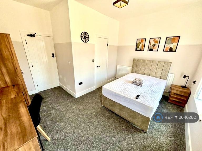 1 bedroom in Barthomley Road, Birches Head, ST1 (#2646260)