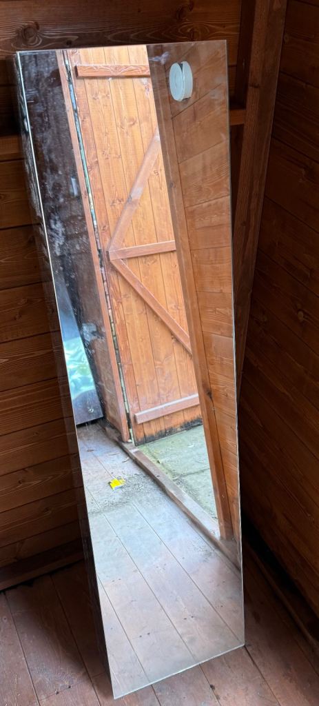 Bathroom mirrored wall cabinets