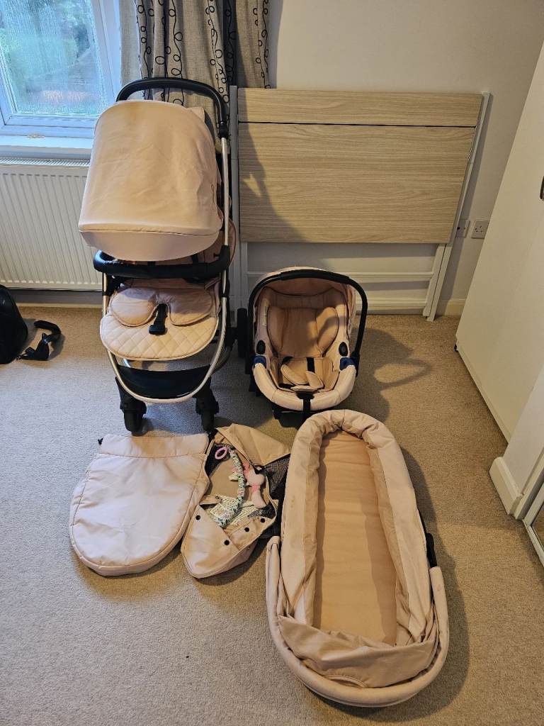Babiie travel system - 3 in 1 set