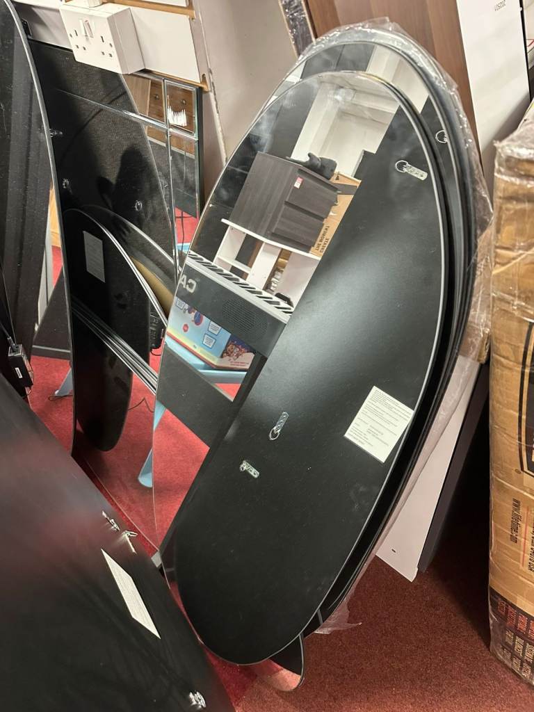 Irregular Shape Mirror