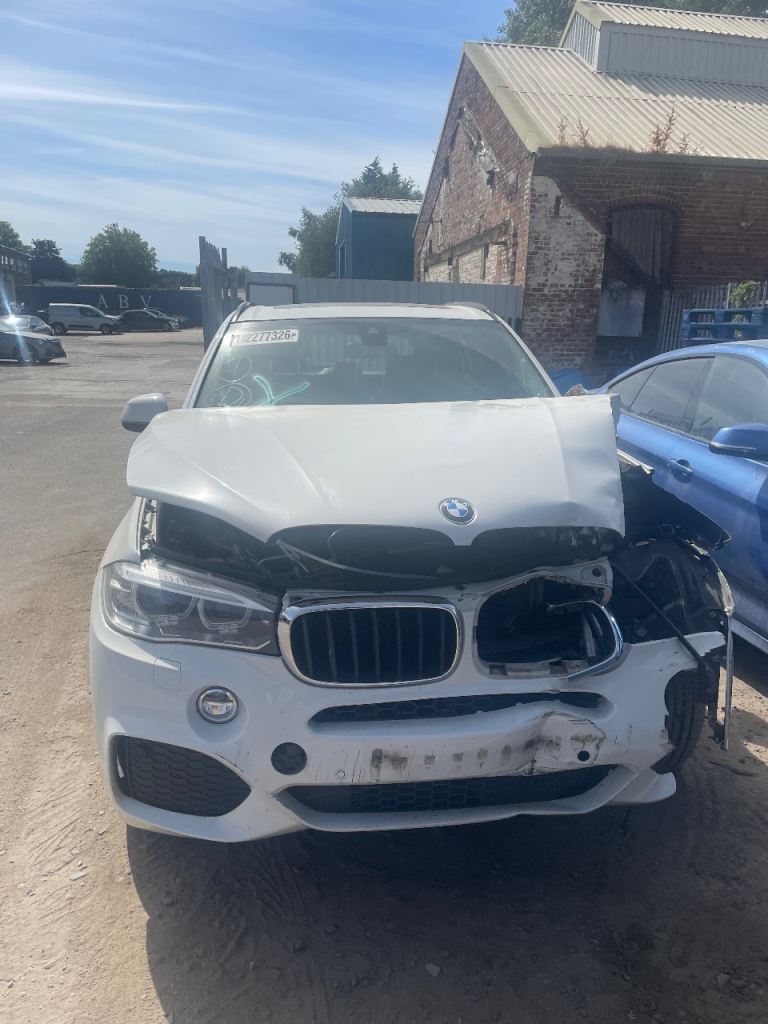 BMW X5 XDRIVE30d F15 F16 BREING FOR PARTS HEADLIGHT WING MIRROR DOOR REAR BUMPER RADPACK SUSPENSION