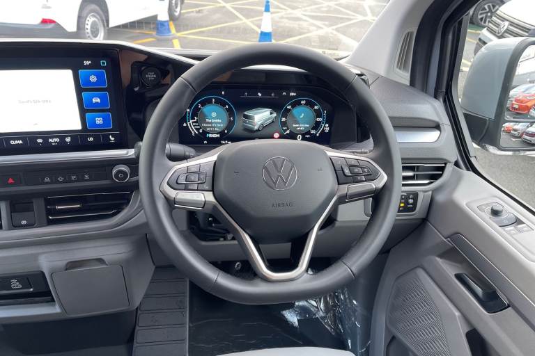 2025 Volkswagen Transporter 2.0 TDI 170PS Commerce Pro Van Auto-Tailgate Van DIESEL Automatic