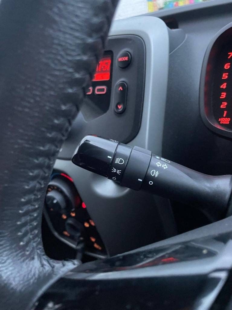 2014 Toyota AYGO 1.0 VVT-i x-play Hatchback 5dr Petrol Manual Euro 5 Euro 5 (68 ps) Hatchback Pet...